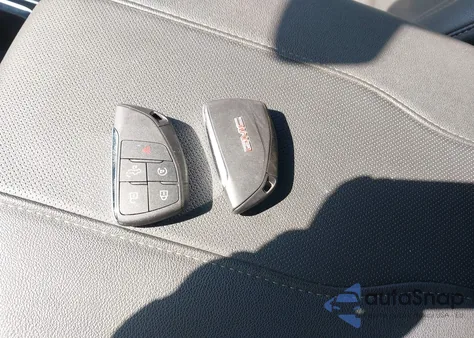 2025 GMC Sierra 1500 4Wd Short Box Slt z USA, uszkodzony, nr VIN 3GTUUDED6SG294849